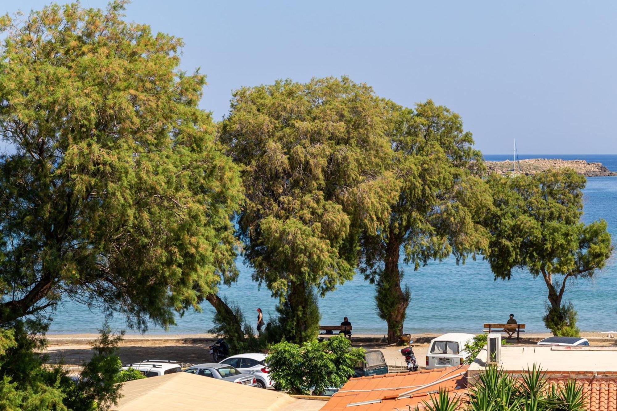 Sun Beach Apartments In Chania 09 11 Buitenkant foto